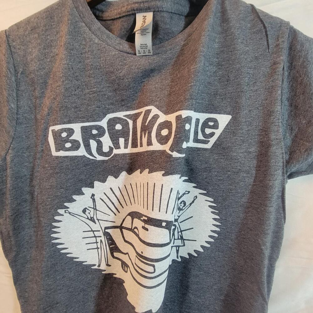 Gray Graphic T-Shirt - women’s fitted